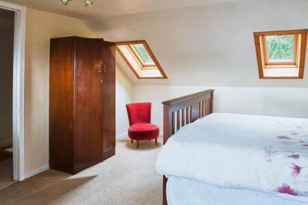 Host & Stay - Freshwater River View Данун Екстериор снимка