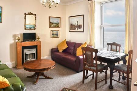 Host & Stay - Freshwater River View Данун Екстериор снимка